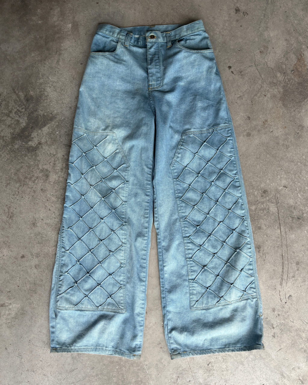 SCALES LIGHT WASH DOUBLE KNEES
