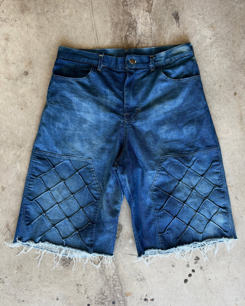 SCALES ACIDIC WASH DOUBLE KNEE JORTS